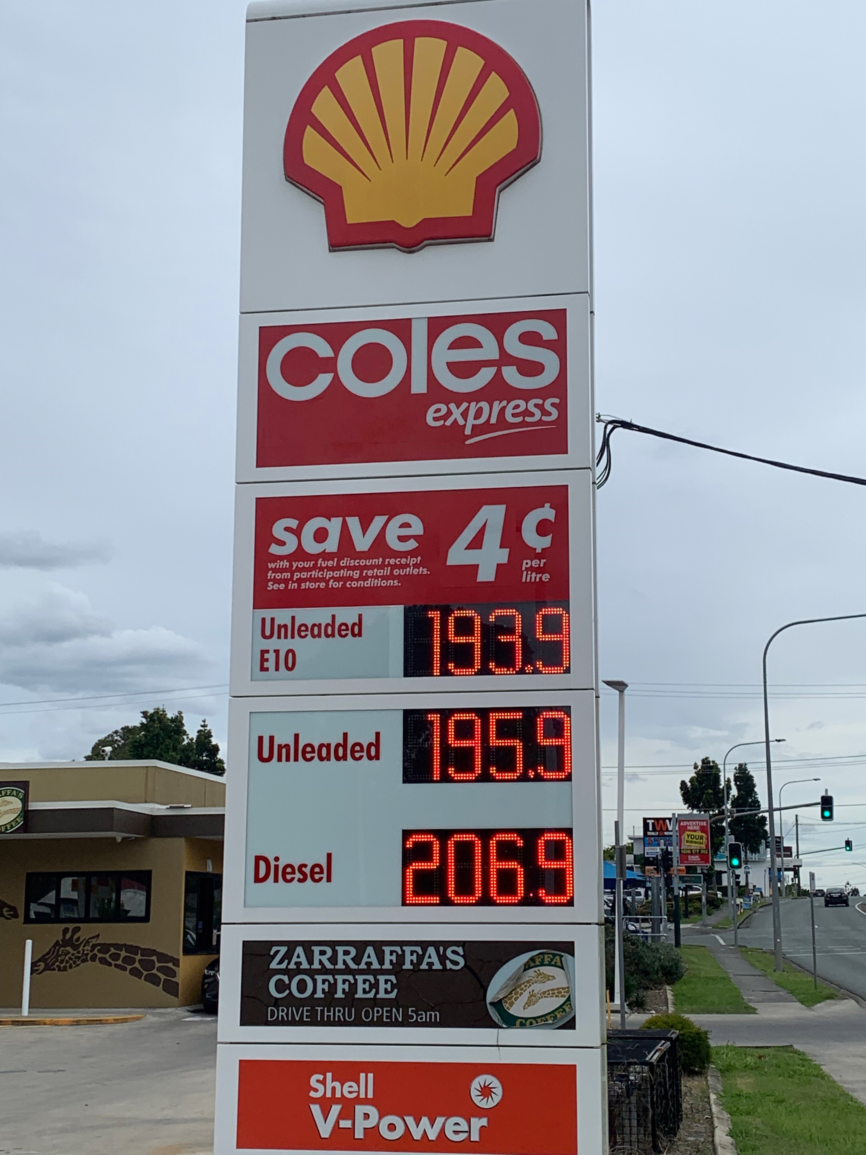 The fuel excise is back, but tax isn't the only thing driving petrol prices ABC News
