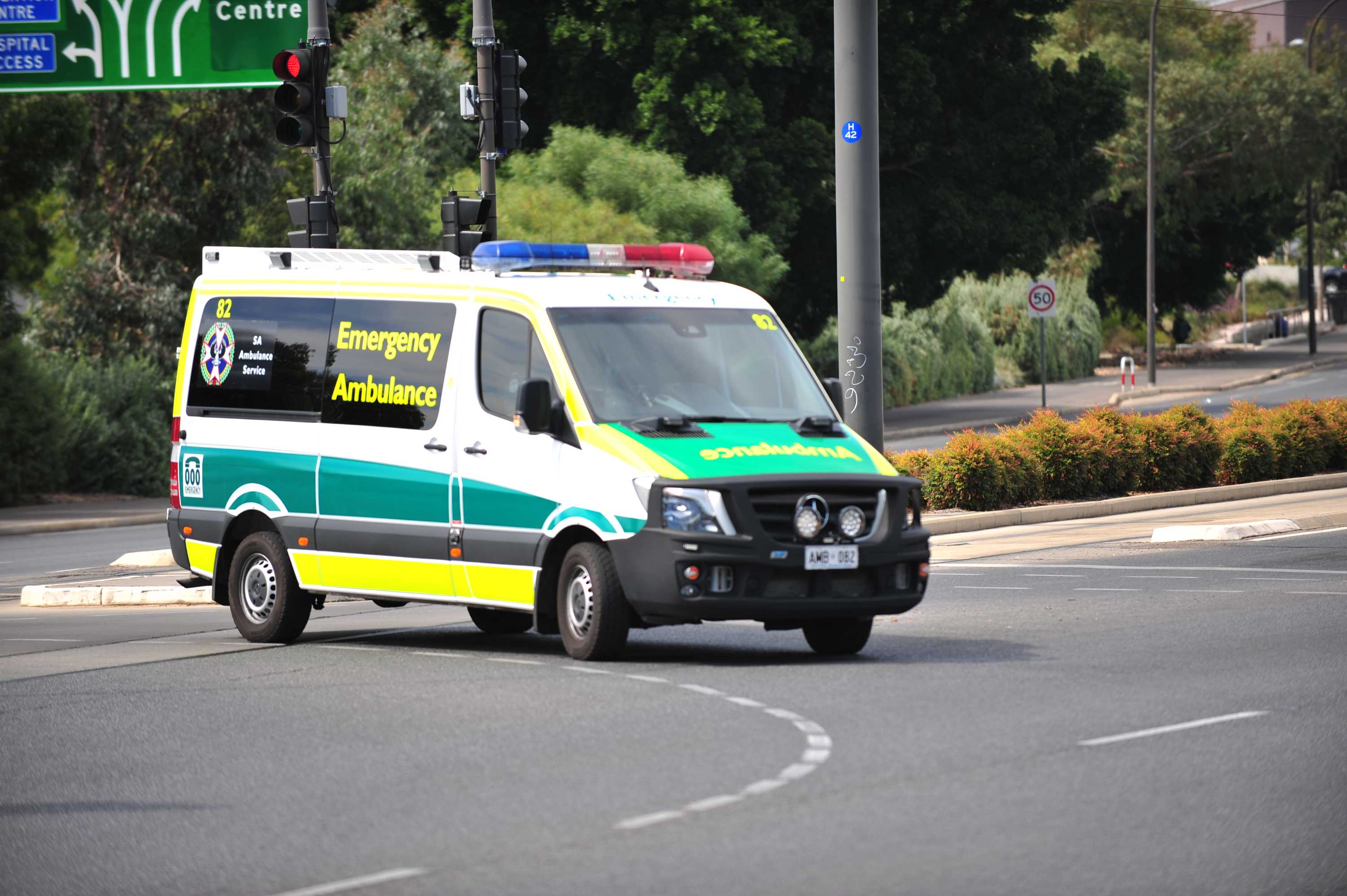 Only One-Third Of Sa Ambulance Staff Are Fully Vaccinated, Despite Being At The Front Of The Queue - Abc News