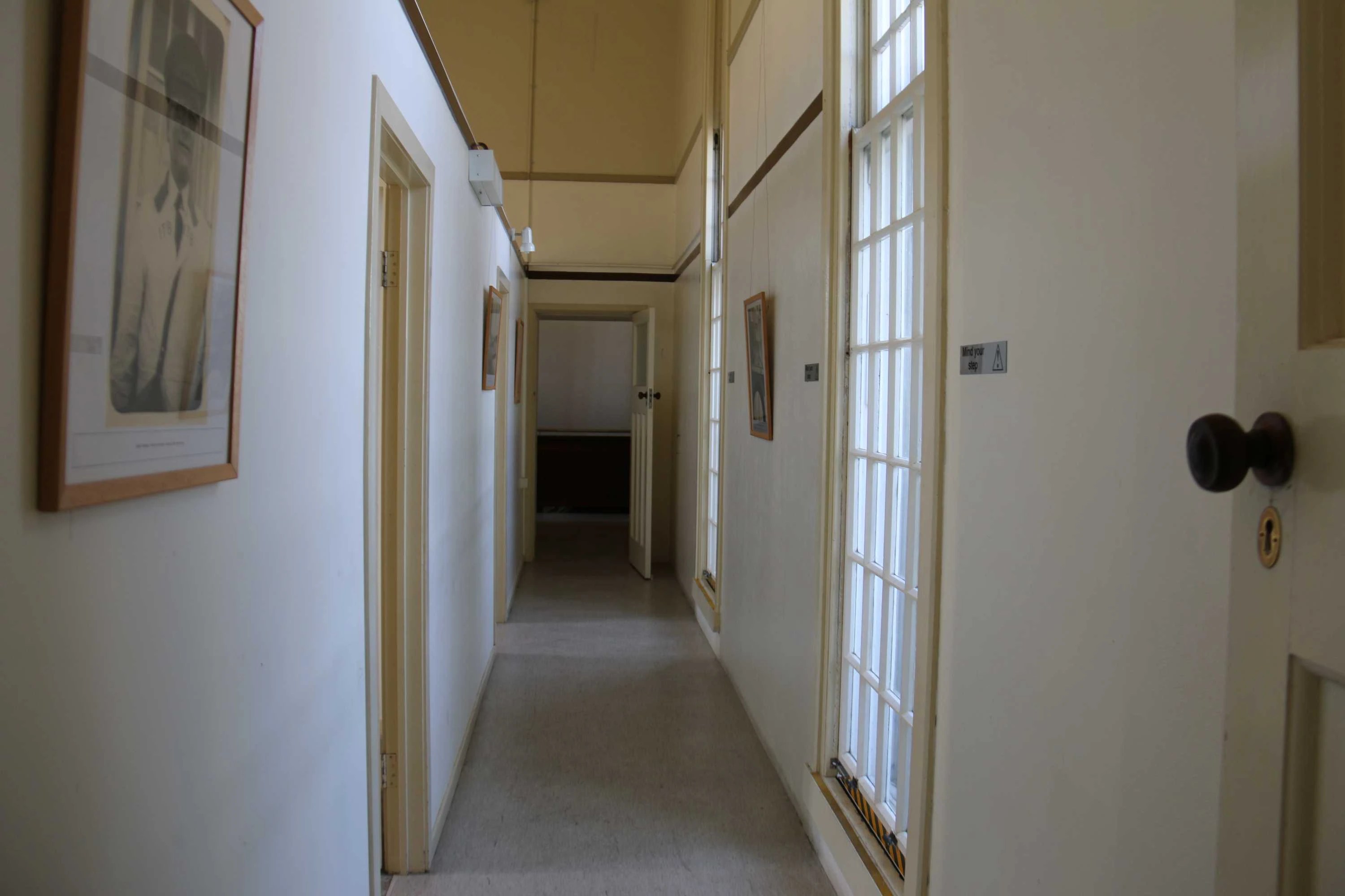 Curious Brisbane Indooroopilly bridge — the only habitable bridge in