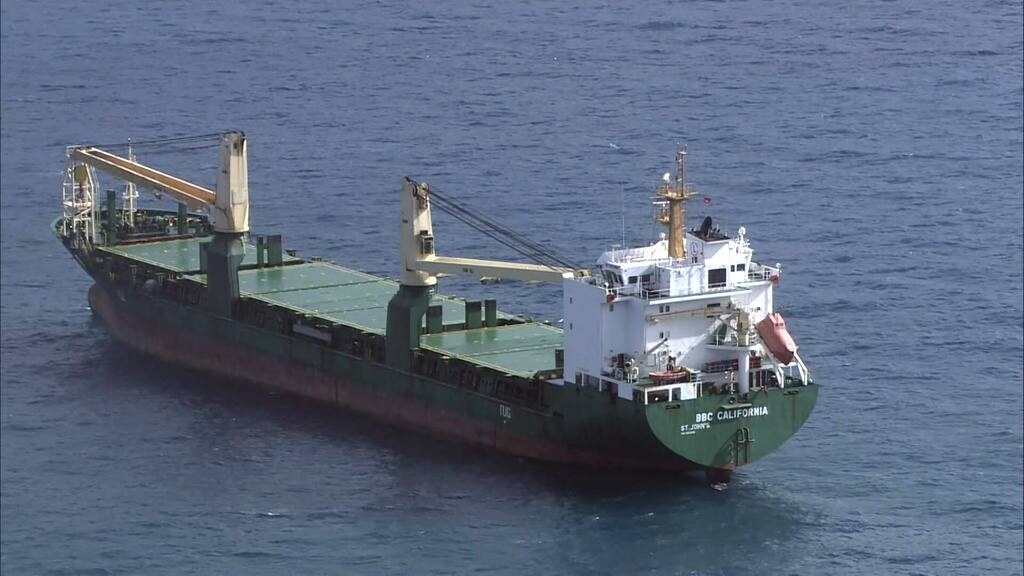 Eight crew members from cargo ship off WA test positive to COVID as SA