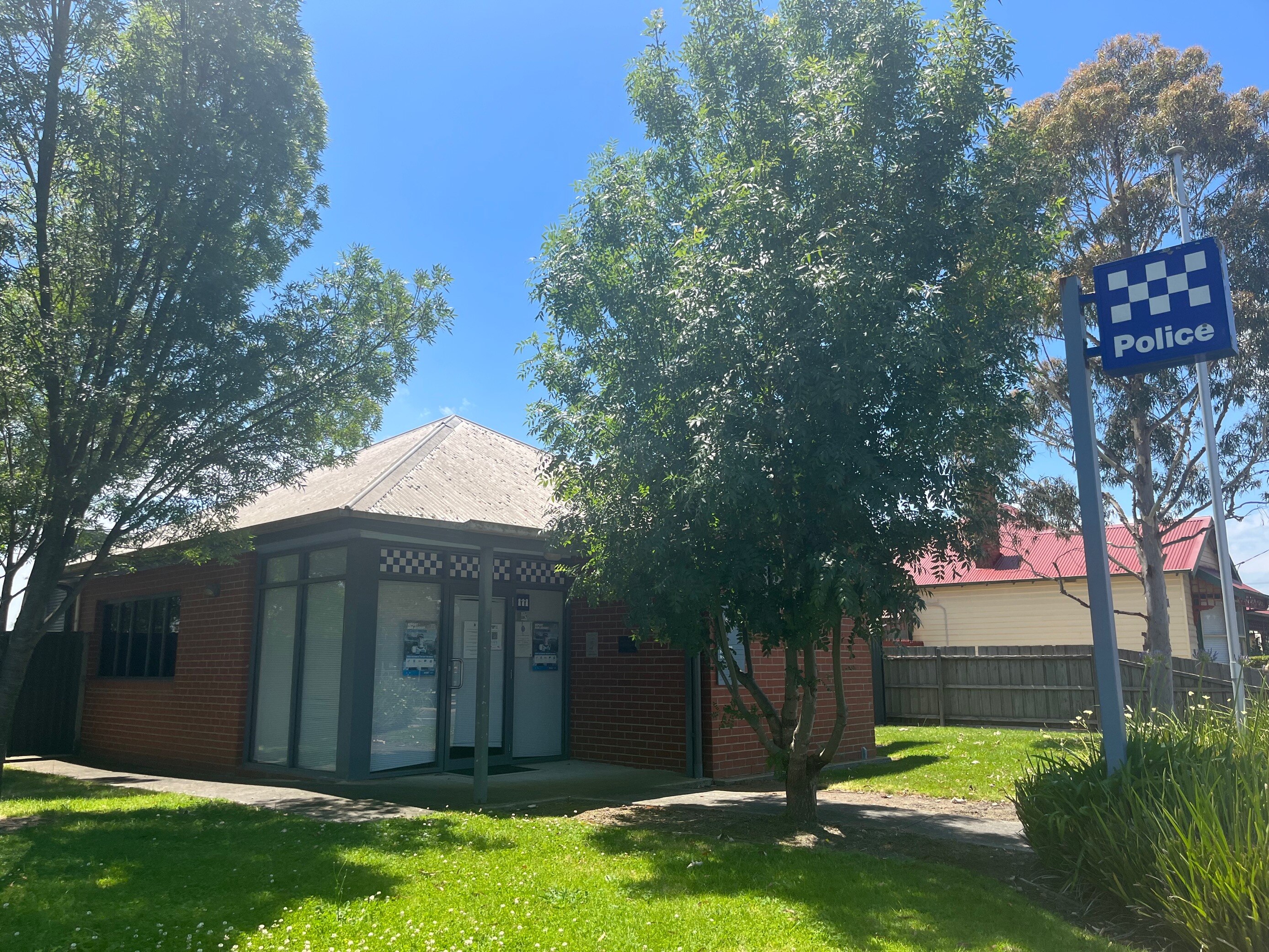 Calls to reopen Lang Lang police station amid long response times in