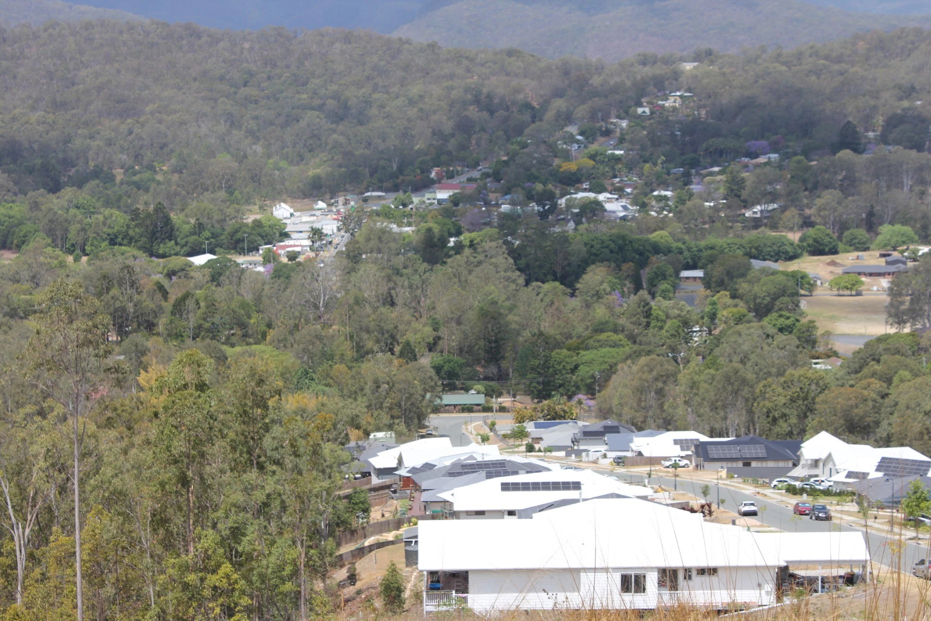 Canungra residents call for moratorium on development as the town's