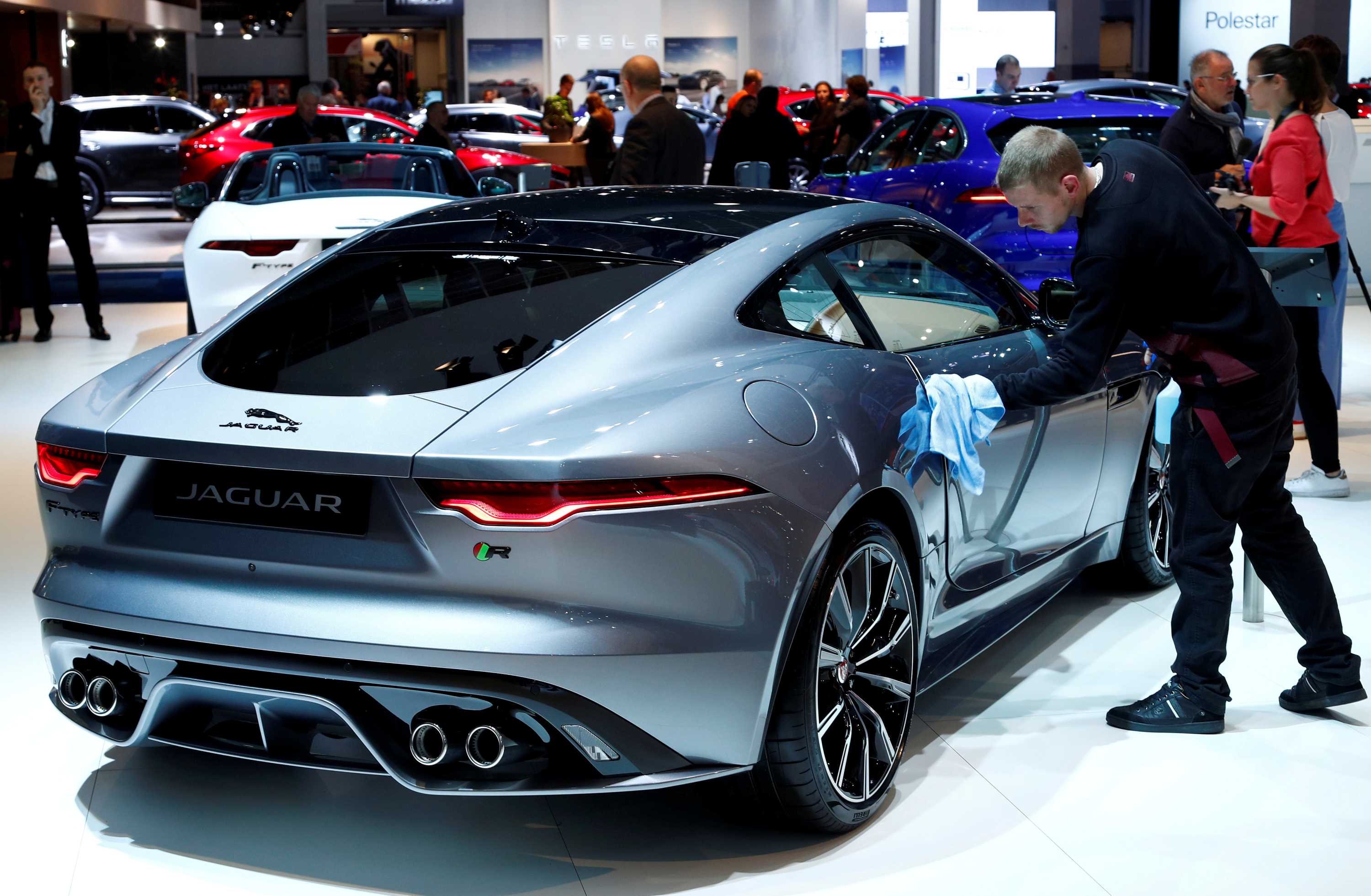 Luxury car brand Jaguar to go all electric by 2025, Land Rover also to produce electric model