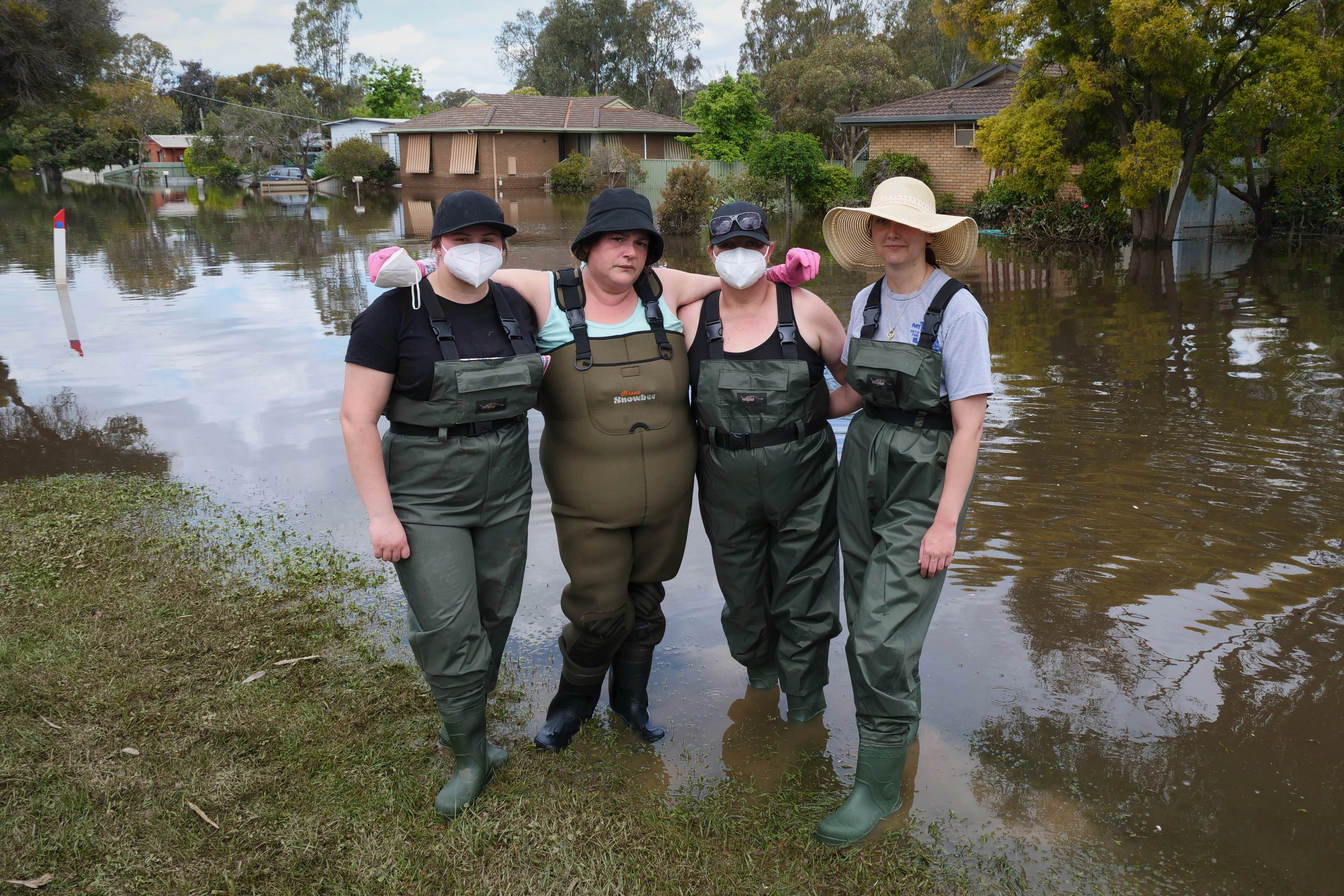 Mooroopna residents want answers on drainage issues after Goulburn