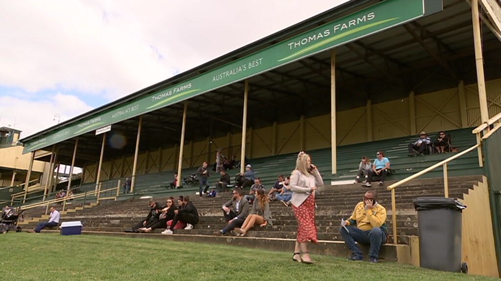 Oakbank Easter Racing Carnival numbers dropping as protesters target