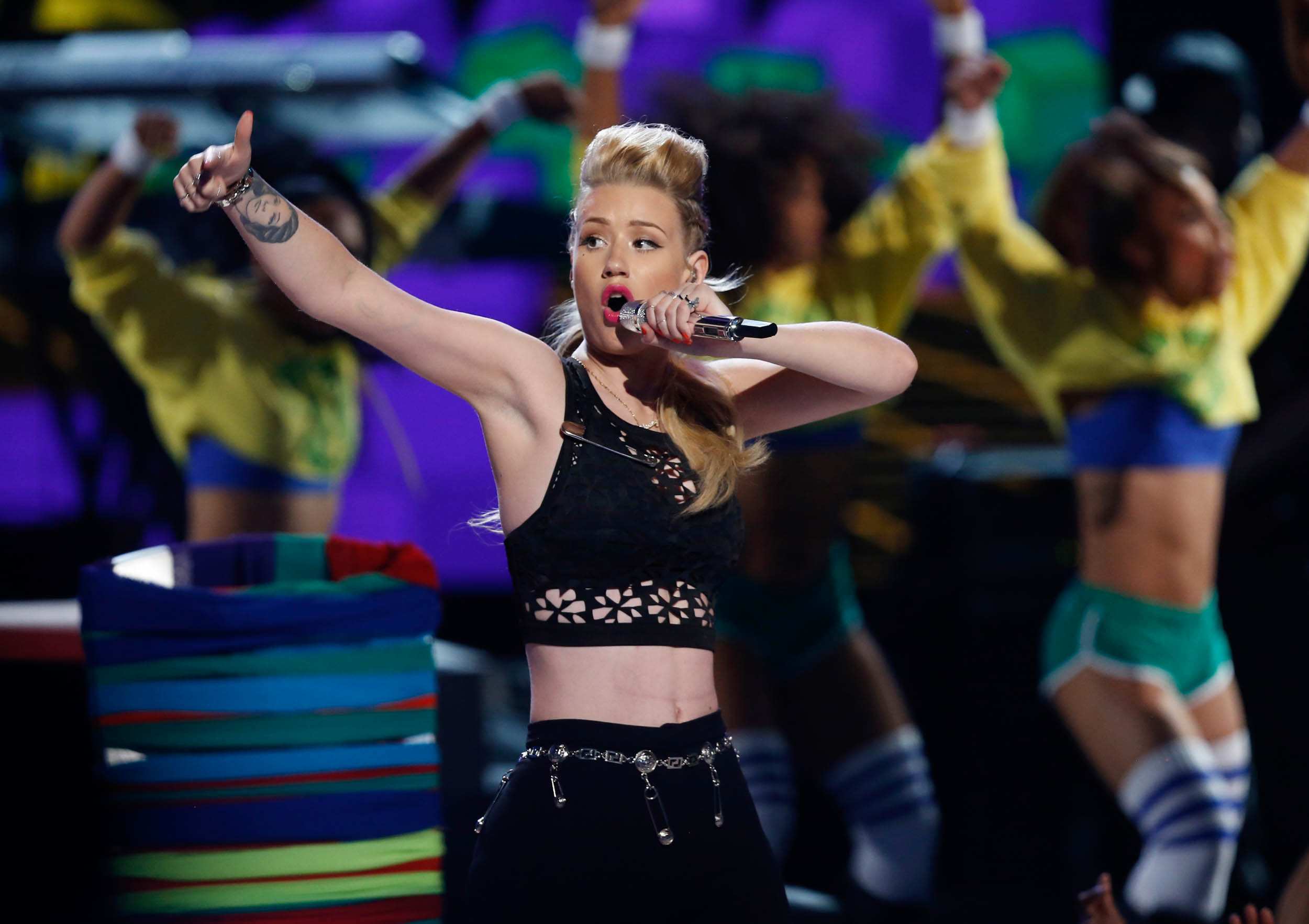 Iggy Azalea deletes social media and vows to press charges after nude