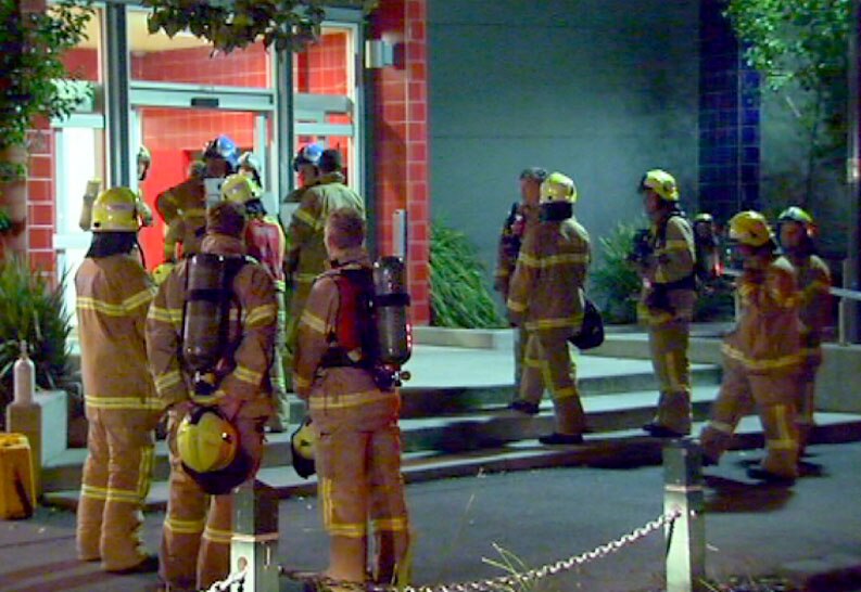 Suspicious fire forces hundreds to evacuate Fitzroy tower, critically