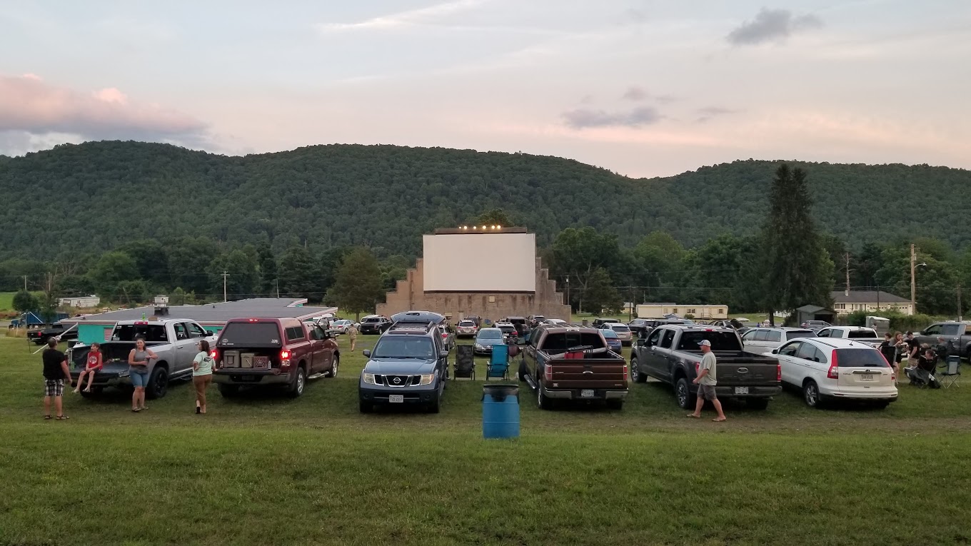 Warner's DriveIn Showtimes Screendollars