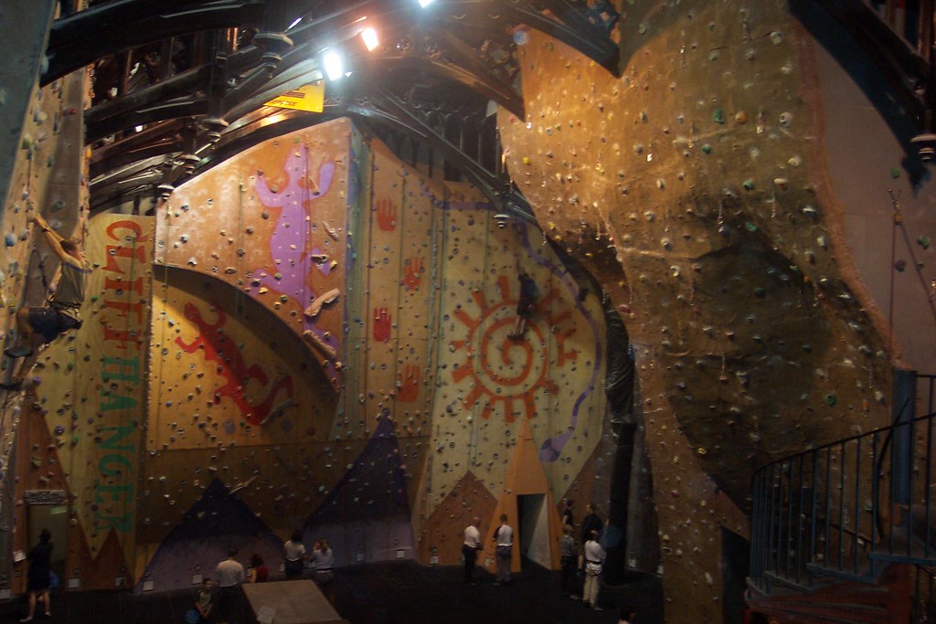 Rock Climbing The wonderful Glasgow Climbing Center (www.g… Flickr