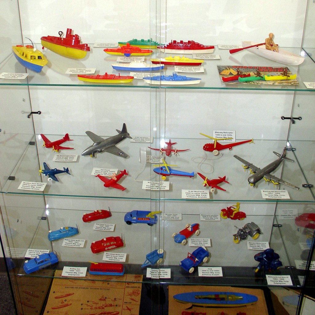 Plastic Toys The museum's collection of dime store plastic… Flickr