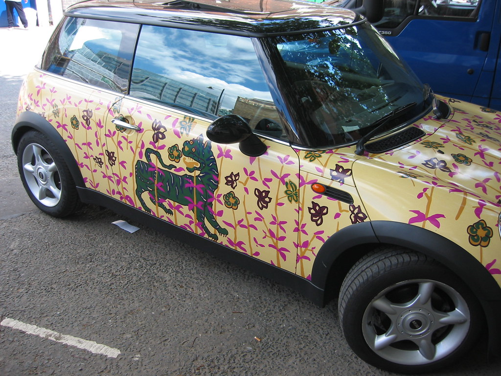 Cool Mini Cooper Paint Job We saw this on our trip to Lond… Flickr