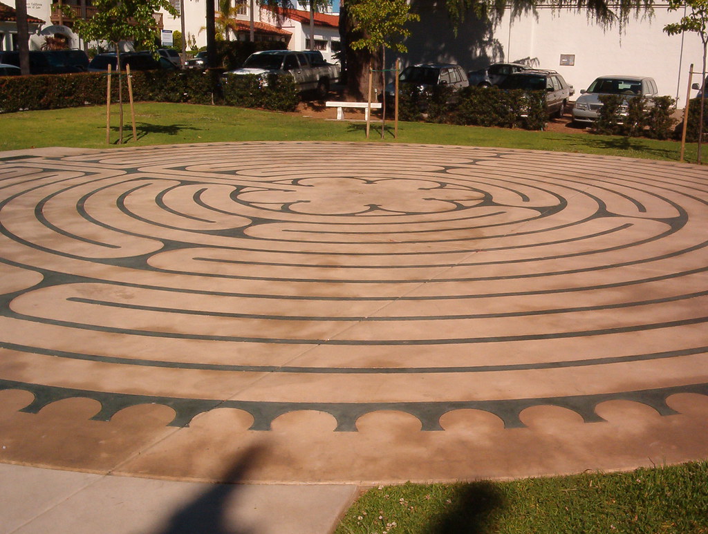 Trinity Episcopal Maze | The spiraling maze at the Trinity E… | Flickr