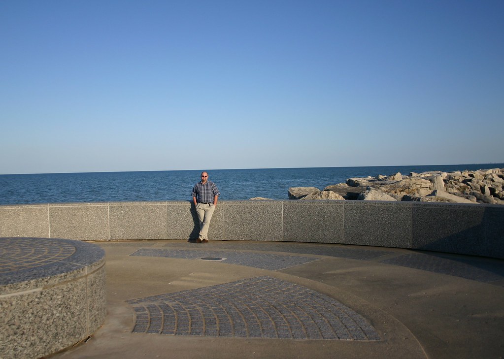 Gordy & Lake Michigan The view from Lake Forest Yacht club… Flickr