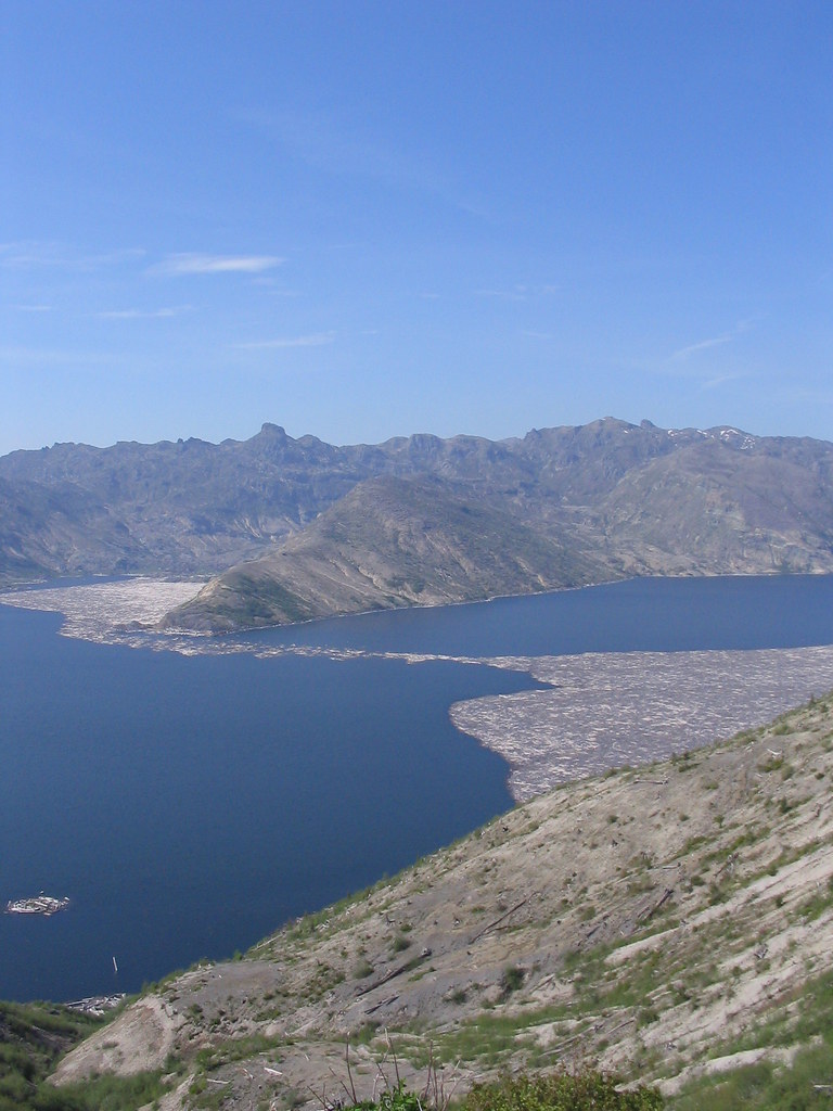 Spirit Lake Spirit Lake is still clogged with the thousand… Flickr