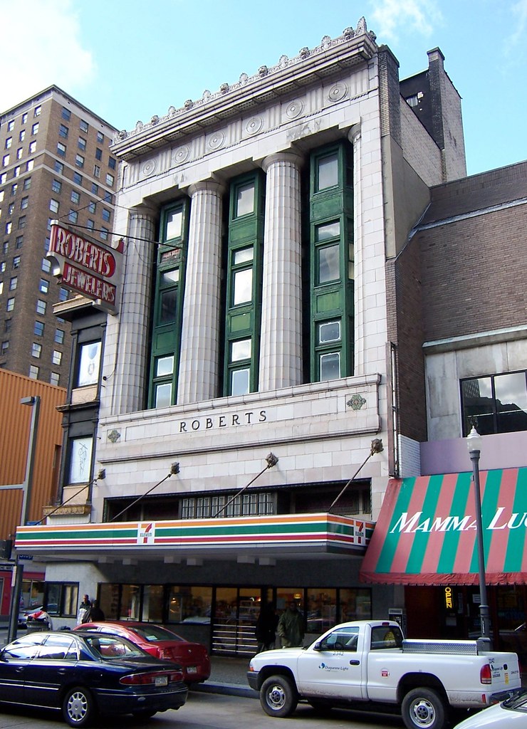 Pittsburgh, PA Roberts Jewelers (Forbes and Wood) Thought … Flickr