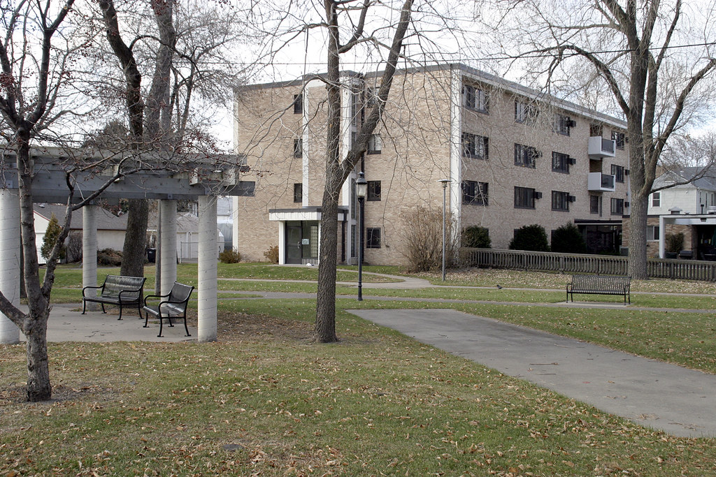 Dickman Park Apartments, Minneapolis, MN (View 2) 710 2nd … Flickr