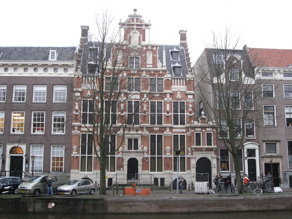 Huis met de hoofden Het Huis met de Hoofden aan de Keizers… Flickr