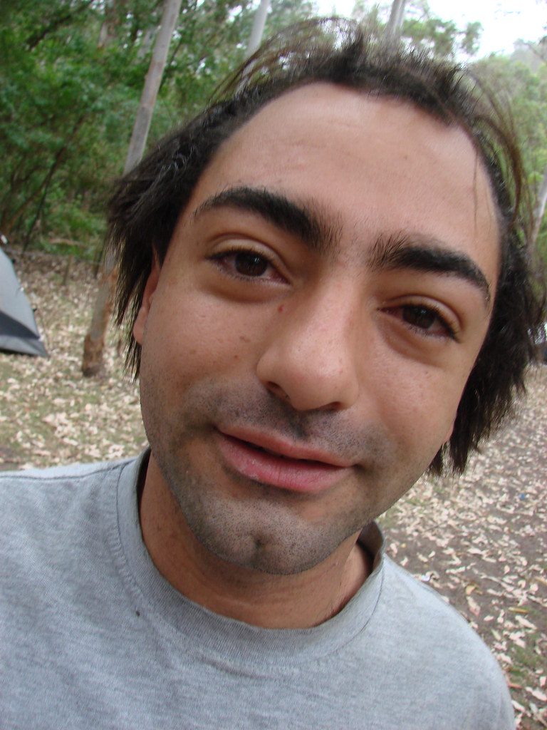 revueroad06_73 | Boobs up close and personal. | Cecile Nguyen | Flickr