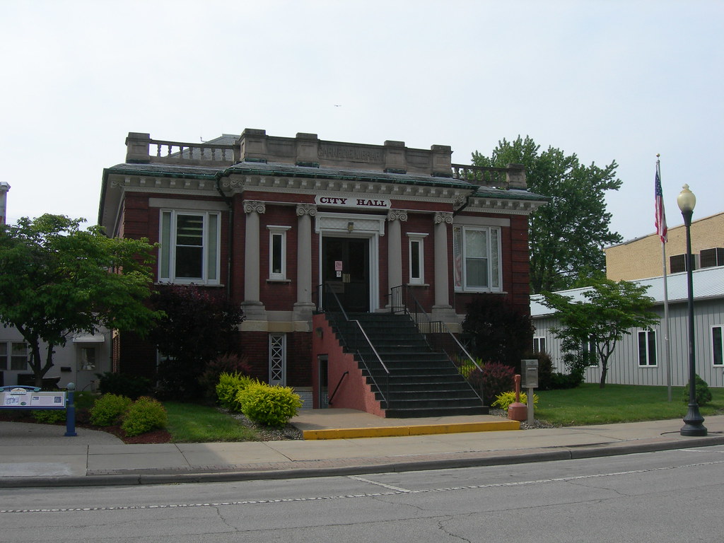 Beardstown Illinois City Hall Originally constructed as Ca… Flickr