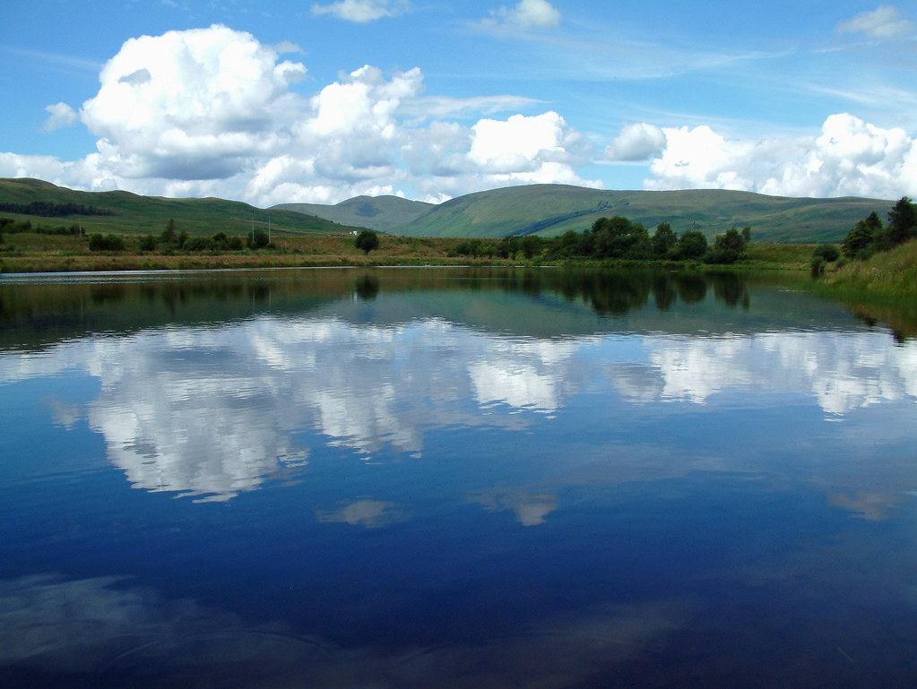 Reservoir No.1 Helensburgh No.1 reservoir with Glen Fruin … Flickr