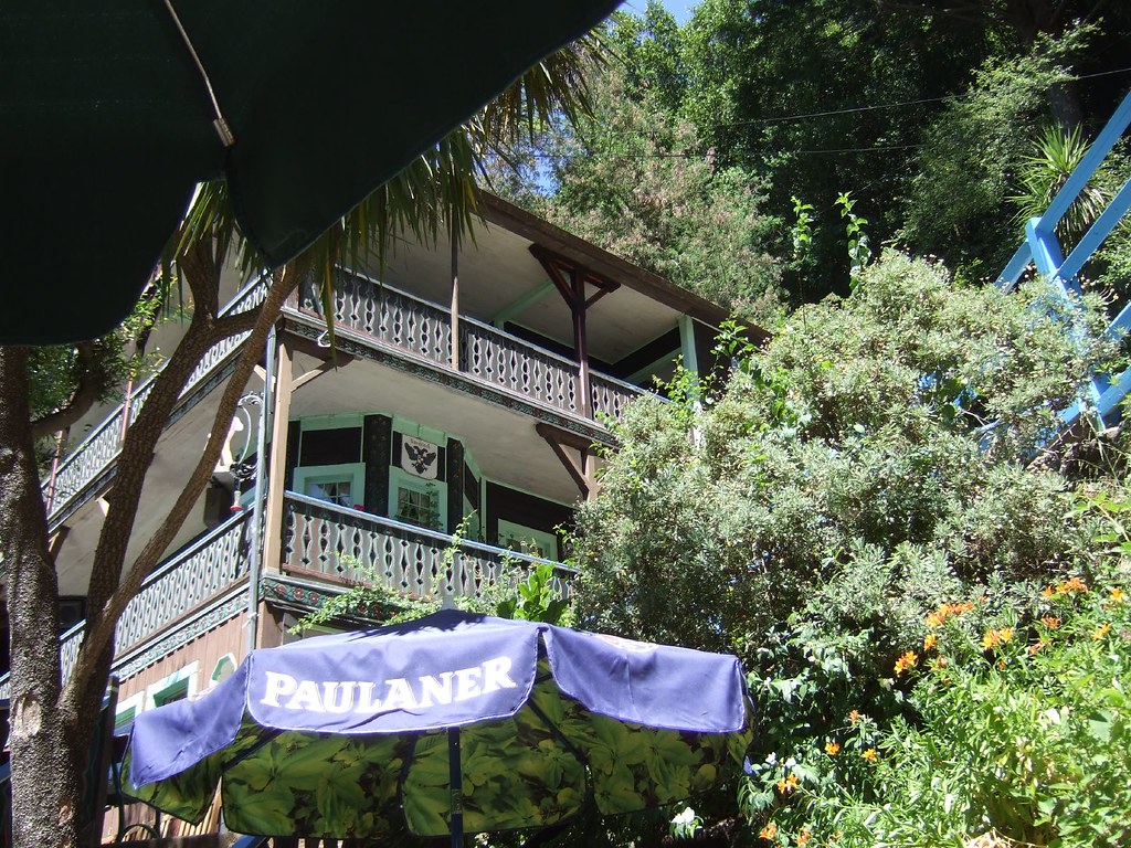 Muir Woods Beer Garden GARDENSH