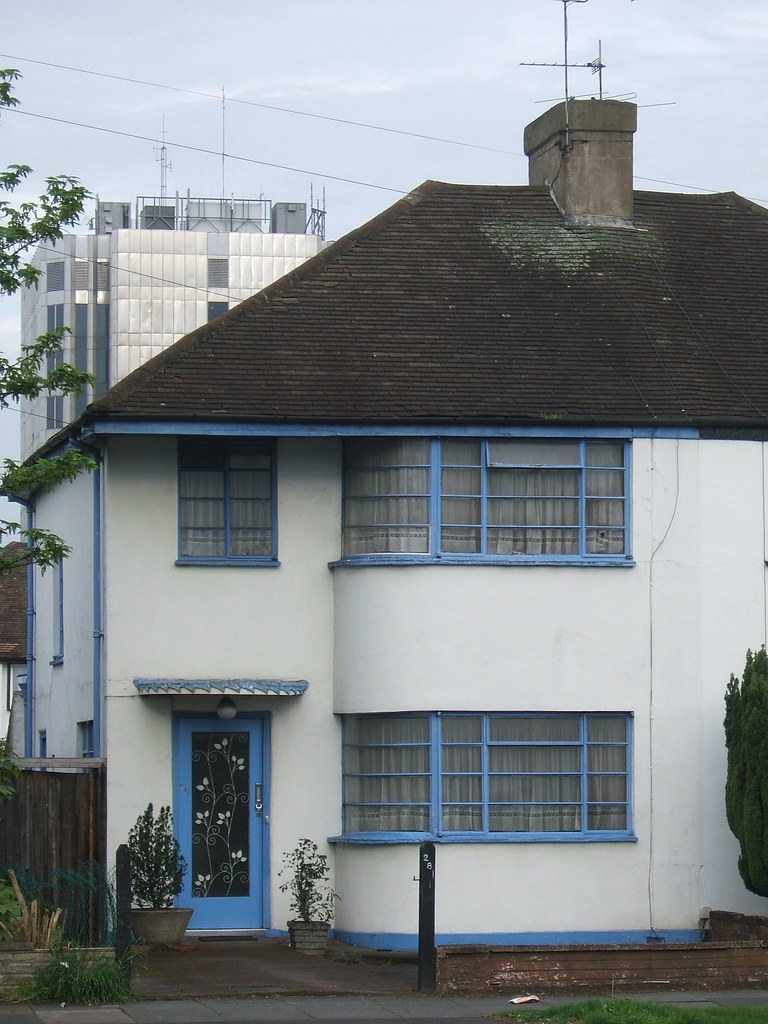 willow estate enfield On the main access route, Willow Roa… Flickr