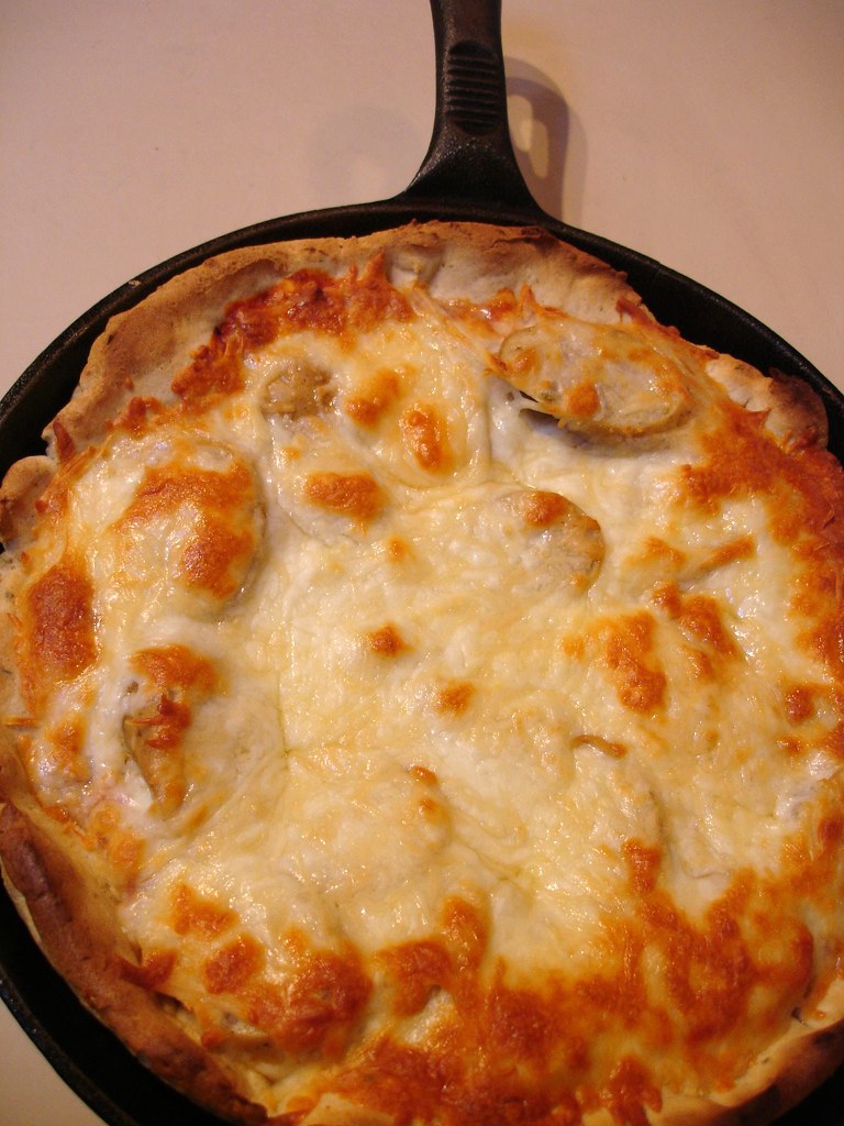 Glutenfree Cast Iron Skillet Pizza I love pizza... and I … Flickr