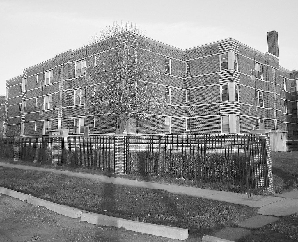 ChicagoLawton ApartmentsDetroit MI This abandoned apart… Flickr