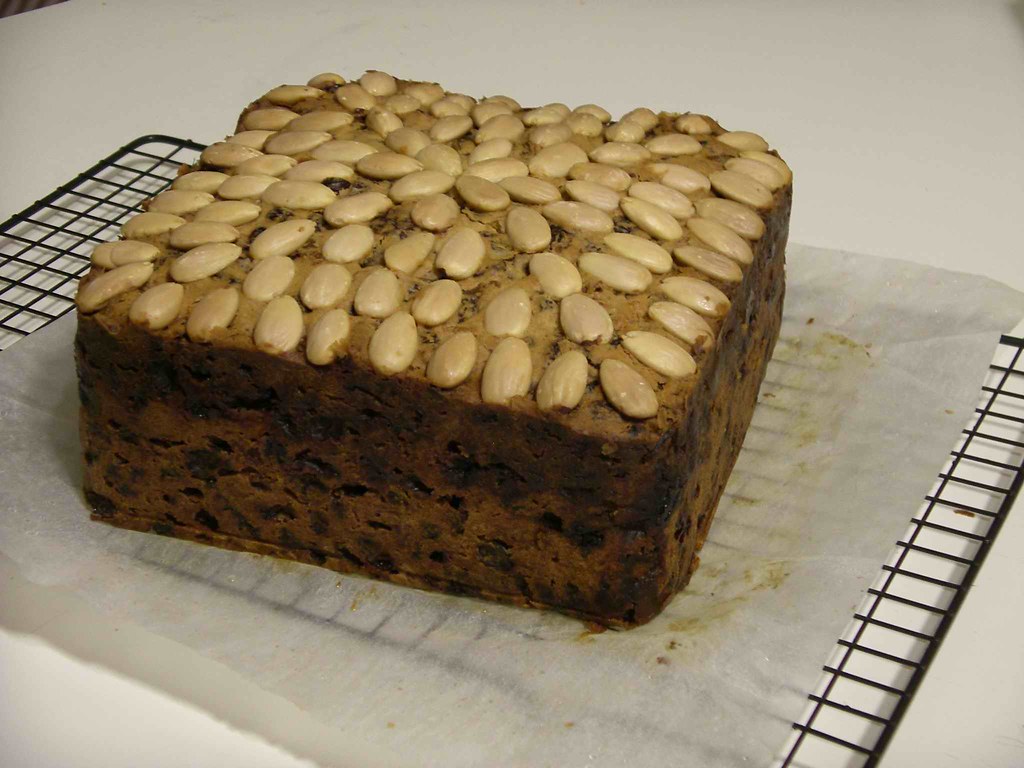 Pineapple christmas cake Alison Holst's pineapple christma… Flickr