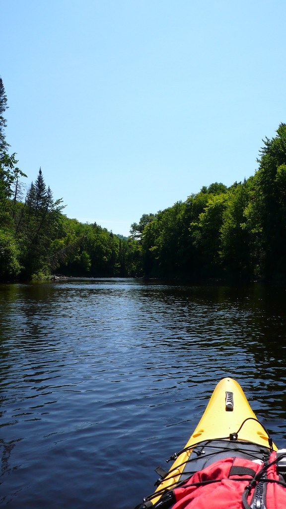 Rivière du Bras du Nord vue du kayak Vallée du Bras du Nor… Flickr