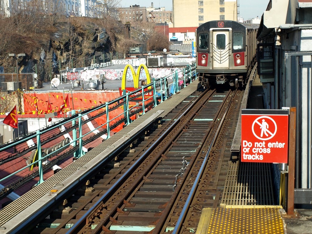 Burnside Avenue Subway Station, Bronx, New York City Flickr