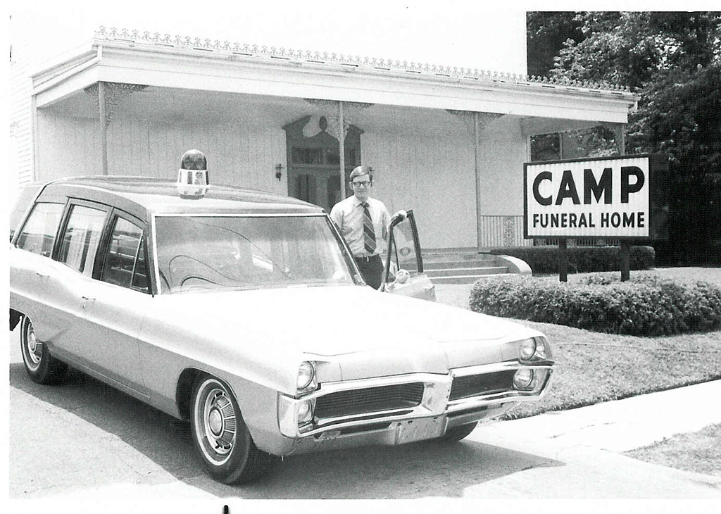Camp Funeral Home, 4202 Live Oak, Consort Ambulance, Dalla… Flickr