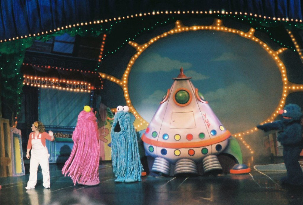 Yep, Yep, Yep, Yep. Uh huh, Uh huh. Sesame Street Live Jason