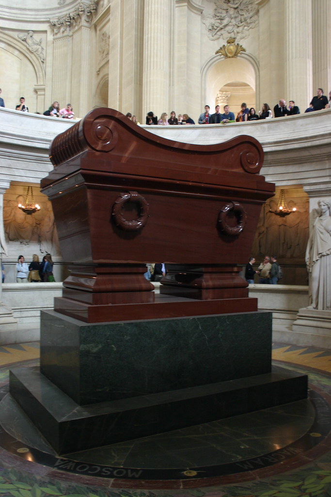 Tomb of Napoleon Bonaparte in Eglise SaintLouis des Inval… Flickr