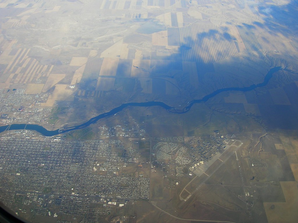 Airborne Great Falls, Montana ET 4935 into flight looking… Flickr