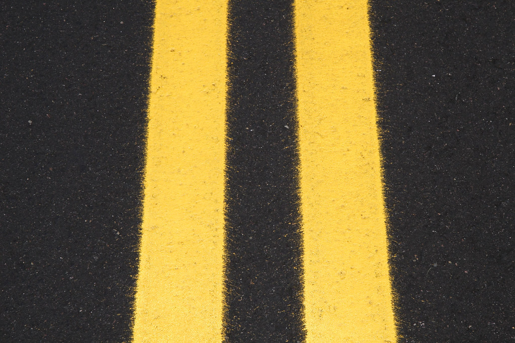 Centerline A very freshly paved and painted road. Littleto… Flickr