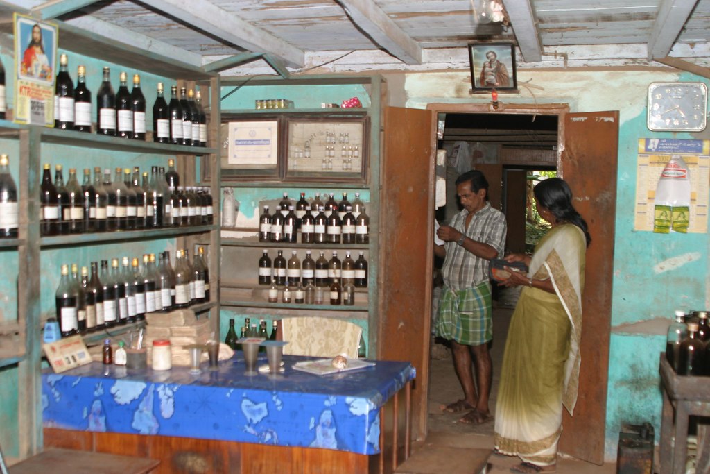 Ayurvedic medicine shop Brian Snelson Flickr