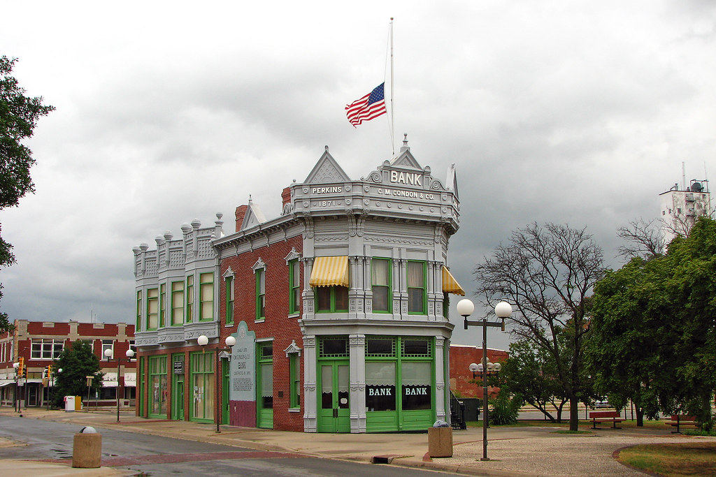 Condon Bank Coffeyville Ks gordon huggins Flickr