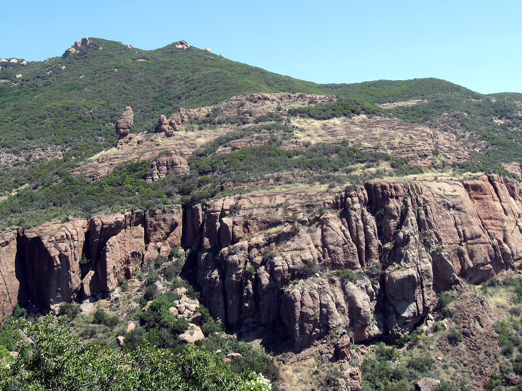 Echo Cliffs Climbing spot at left. Mitch Barrie Flickr