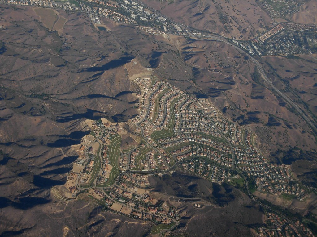 Airborne over Calabasas, California Calabasas is my best g… Flickr