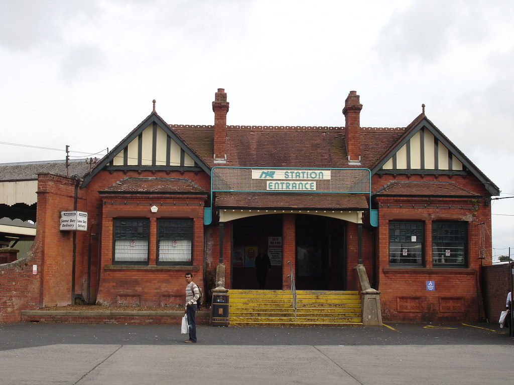 Antrim Station rovingI Flickr
