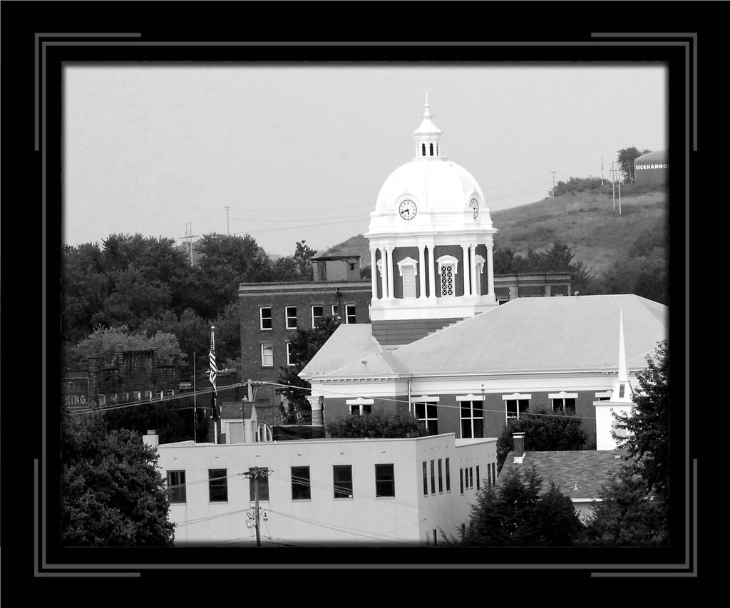 Buckhannon, WV Upshur County Court House, Buckhannon, West… Flickr