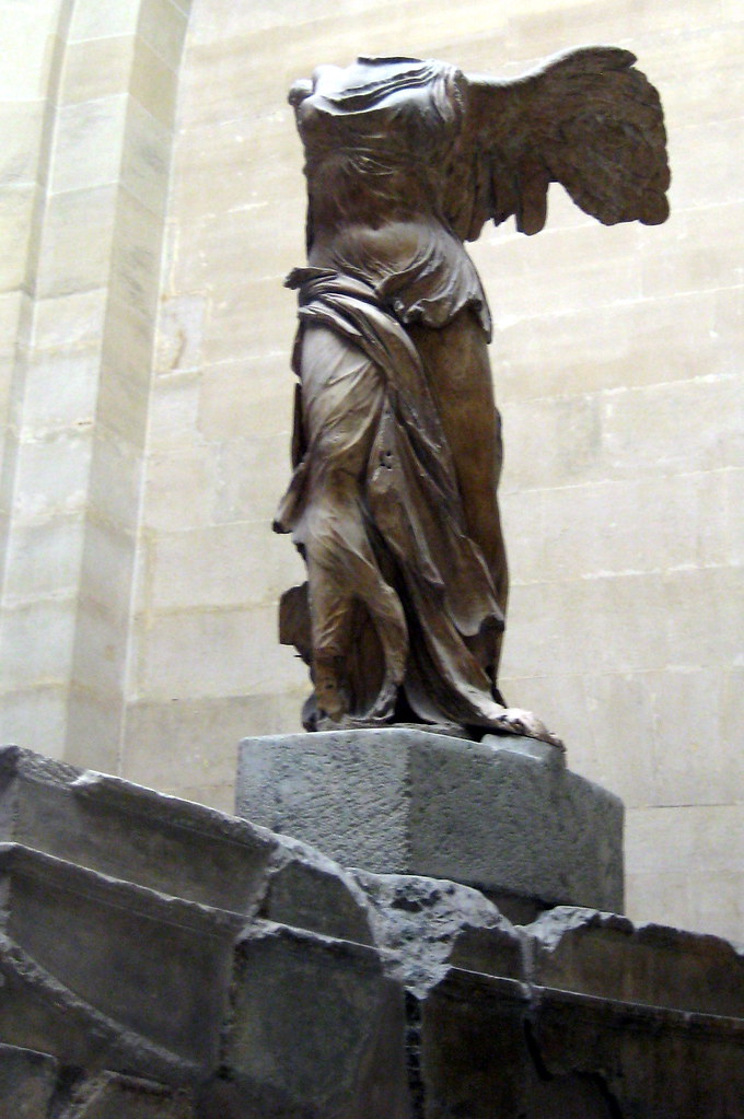 Paris Musée du Louvre La Victoire de Samothrace a photo on Flickriver