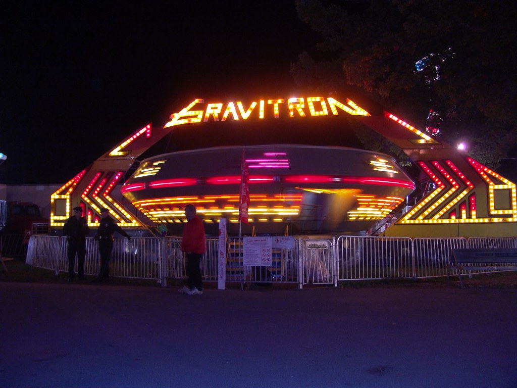 Gravitron The Gravitron ride at the Topsfield Fair in Tops… Flickr
