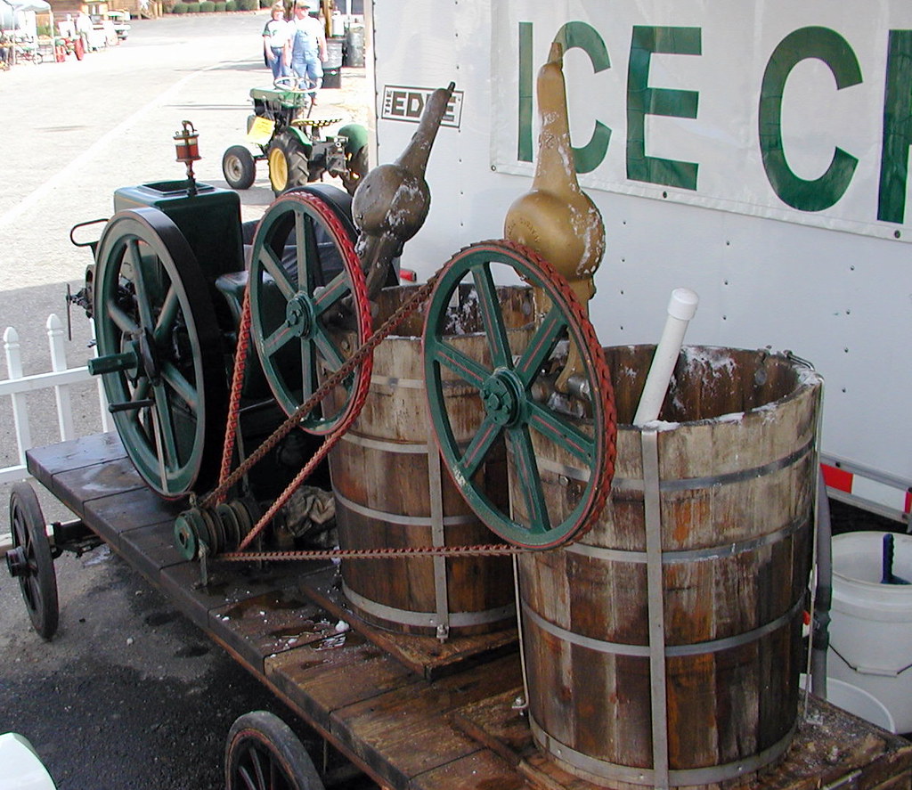 Hit & Miss Powered Ice Cream Freezers a photo on Flickriver