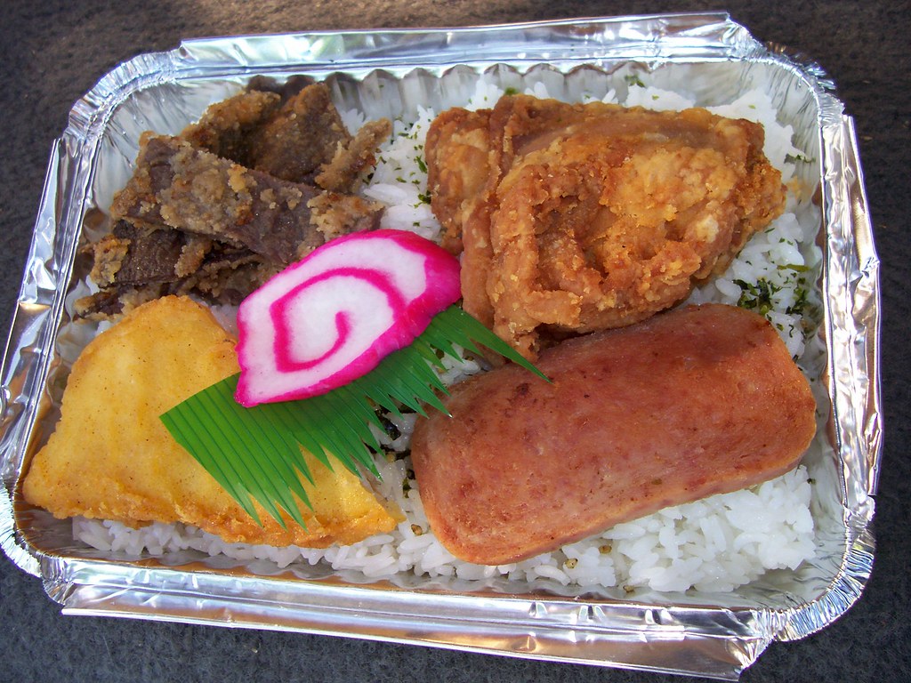 Bento From Dani's on Maui A bento lunch from Dani's Cateri… Flickr