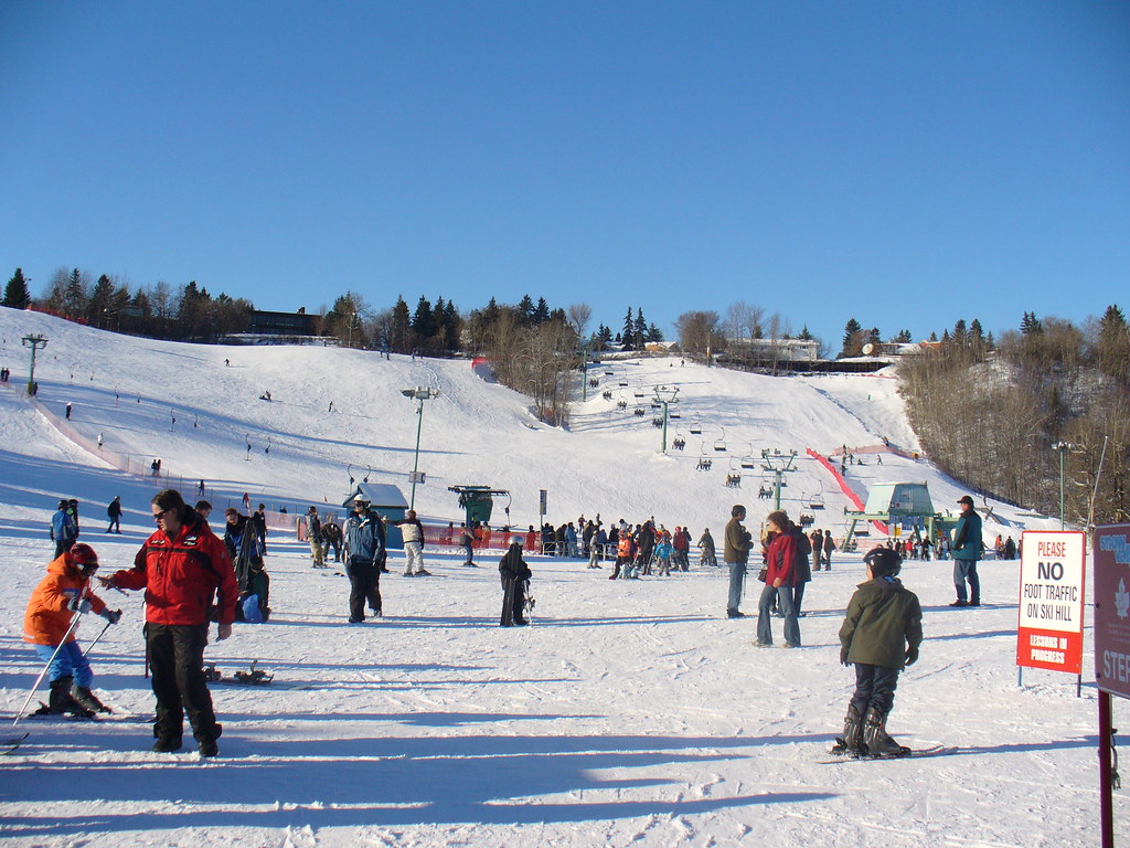 snow valley, Edmonton, AB a ski slope along Edmonton's rivâ€¦ Flickr