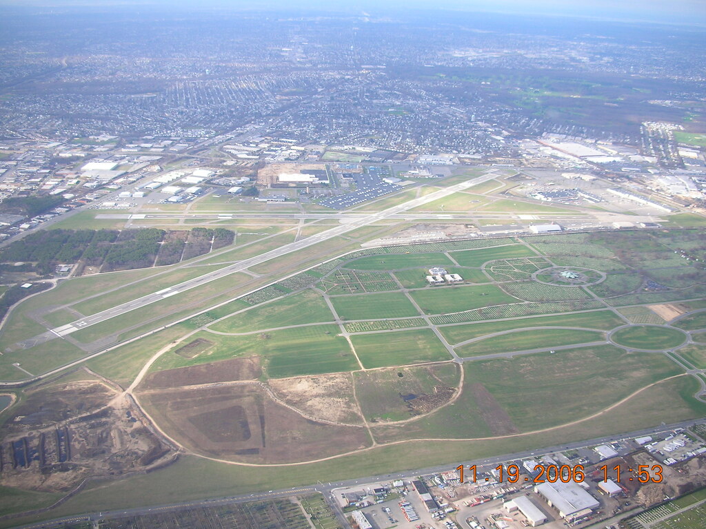 Islip Airport audiemom Flickr