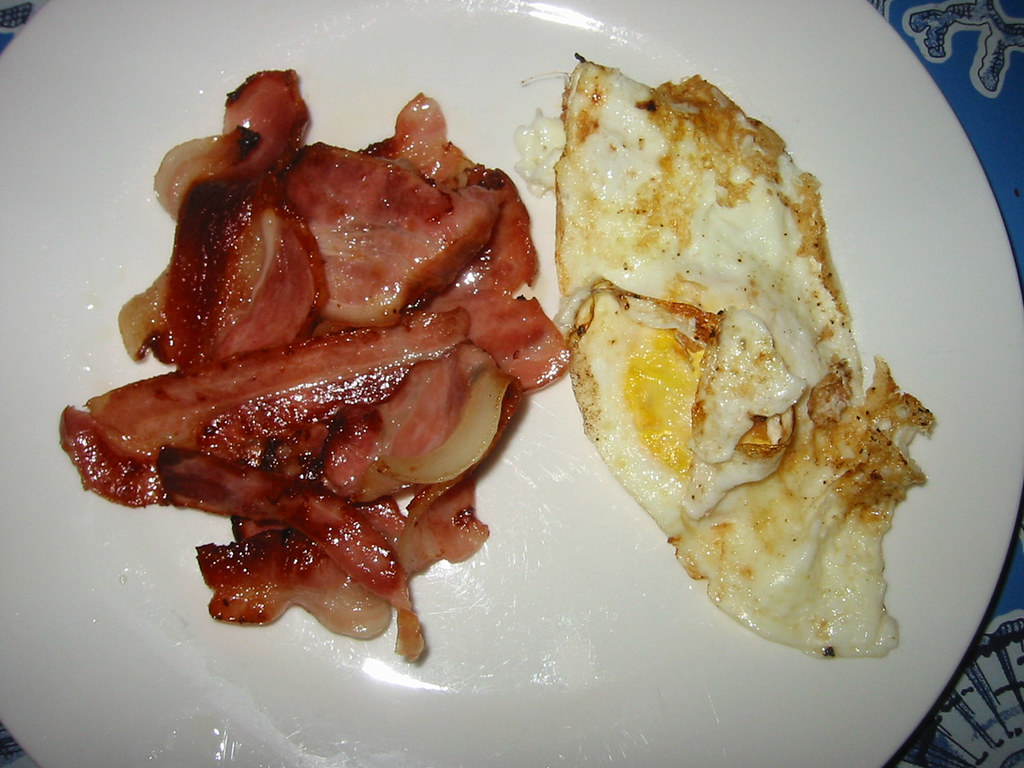 Jac's bacon and eggs (over easy) Day 2 breakfast. Click he… Flickr