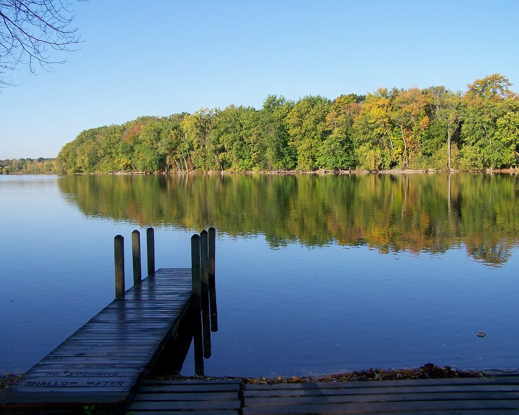 100_0307 Riverside park, Grand Rapids, Michigan. Tom Syrba Flickr